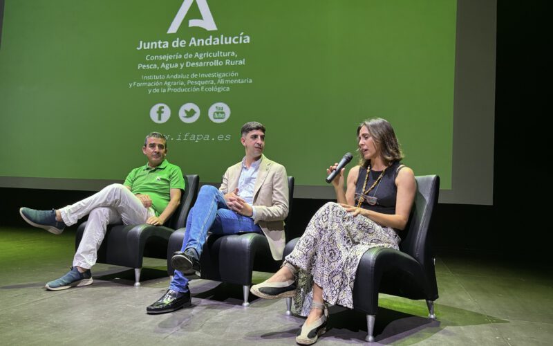 La presencia de biodiversidad en los invernaderos reduce más de un 50% las poblaciones de plagas